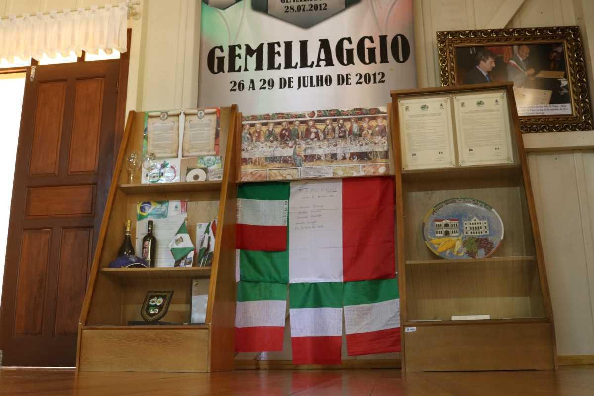 Casa da Cultura e Museu do Colonizador Casa da Cultura e Museu do Colonizador