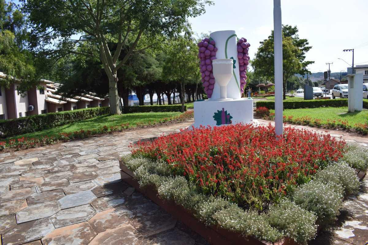 Praça dos Monumentos Praça dos Monumentos