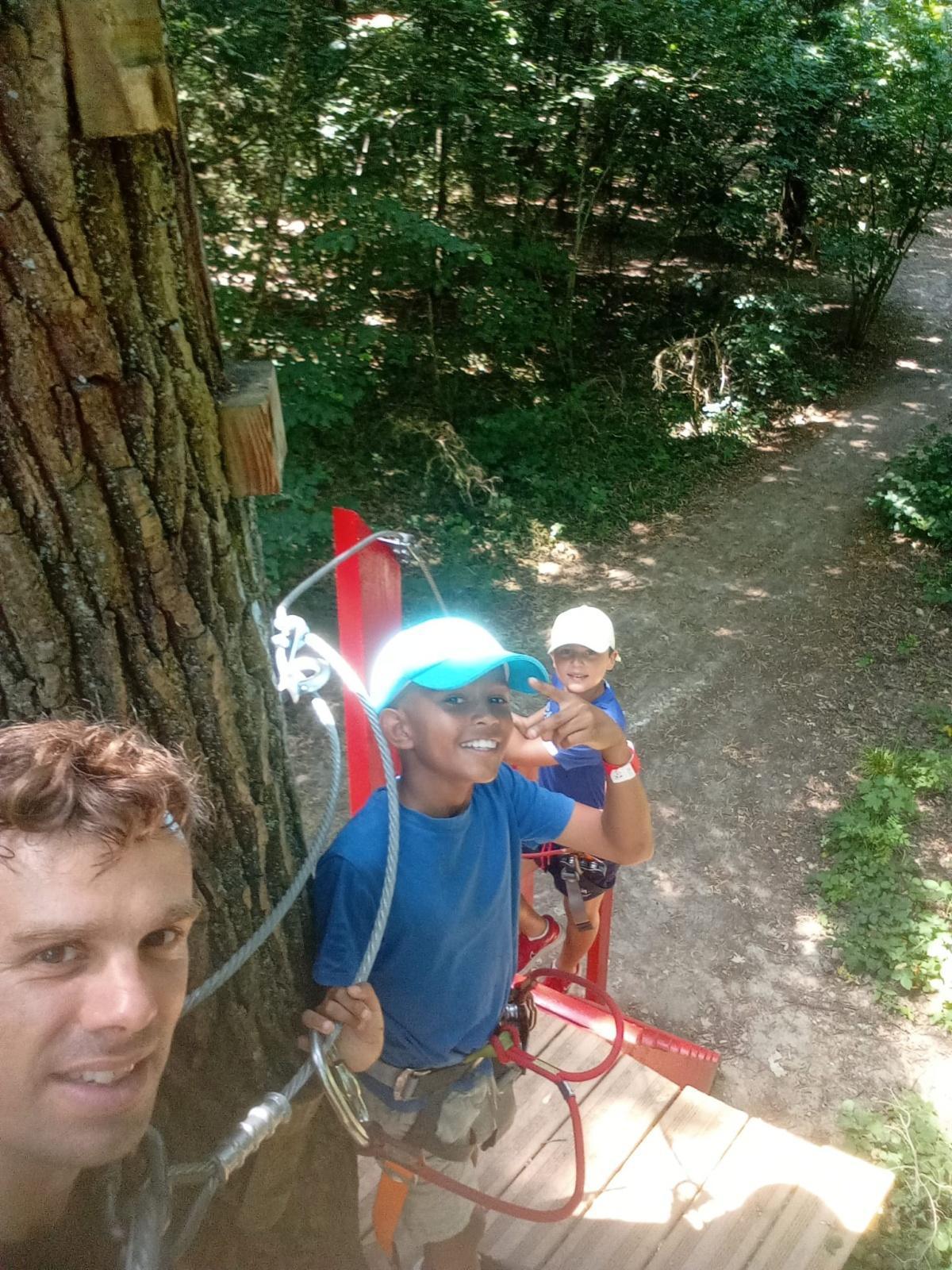 🌳Une belle sortie accrobranche pour clôturer la saison 2025-26!