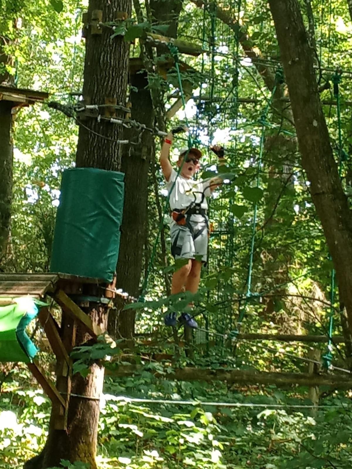 🌳Une belle sortie accrobranche pour clôturer la saison 2025-26!