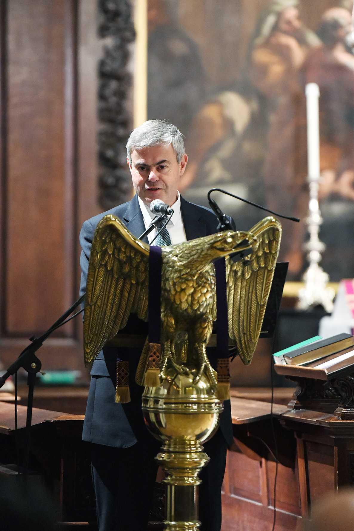 Irish Heritage hosts annual candlelit Christmas concert