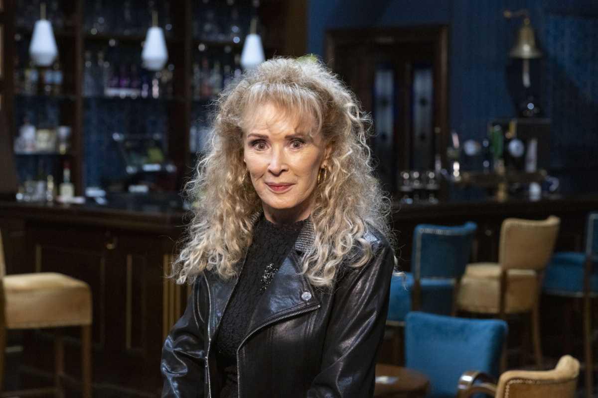 Coronation Street legend Beverly Callard joins Fair City Coronation Street legend Beverly Callard joins Fair City