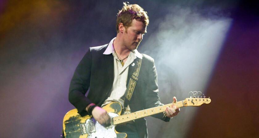 Tributes continue to pour in for Glen Hansard as Dublin City Council opens book of condolence Tributes continue to pour in for Glen Hansard as Dublin City Council opens book of condolence
