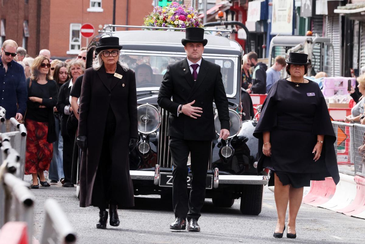 Jim Sheridan and Brendan Gleeson among mourners at Brenda Fricker funeral