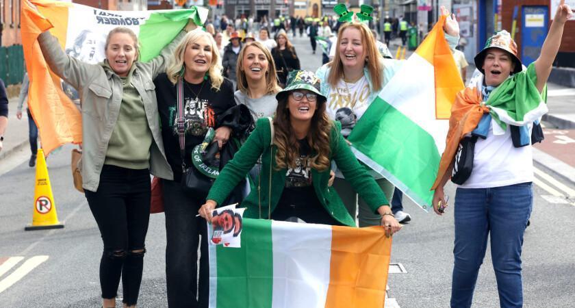 Katie Taylor pays emotional tribute to her family after victorious Croke Park farewell 