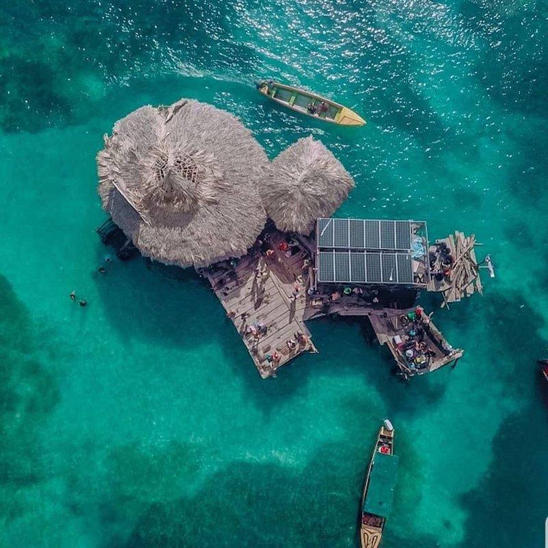 Floyd's Pelican Bar Floyd's Pelican Bar