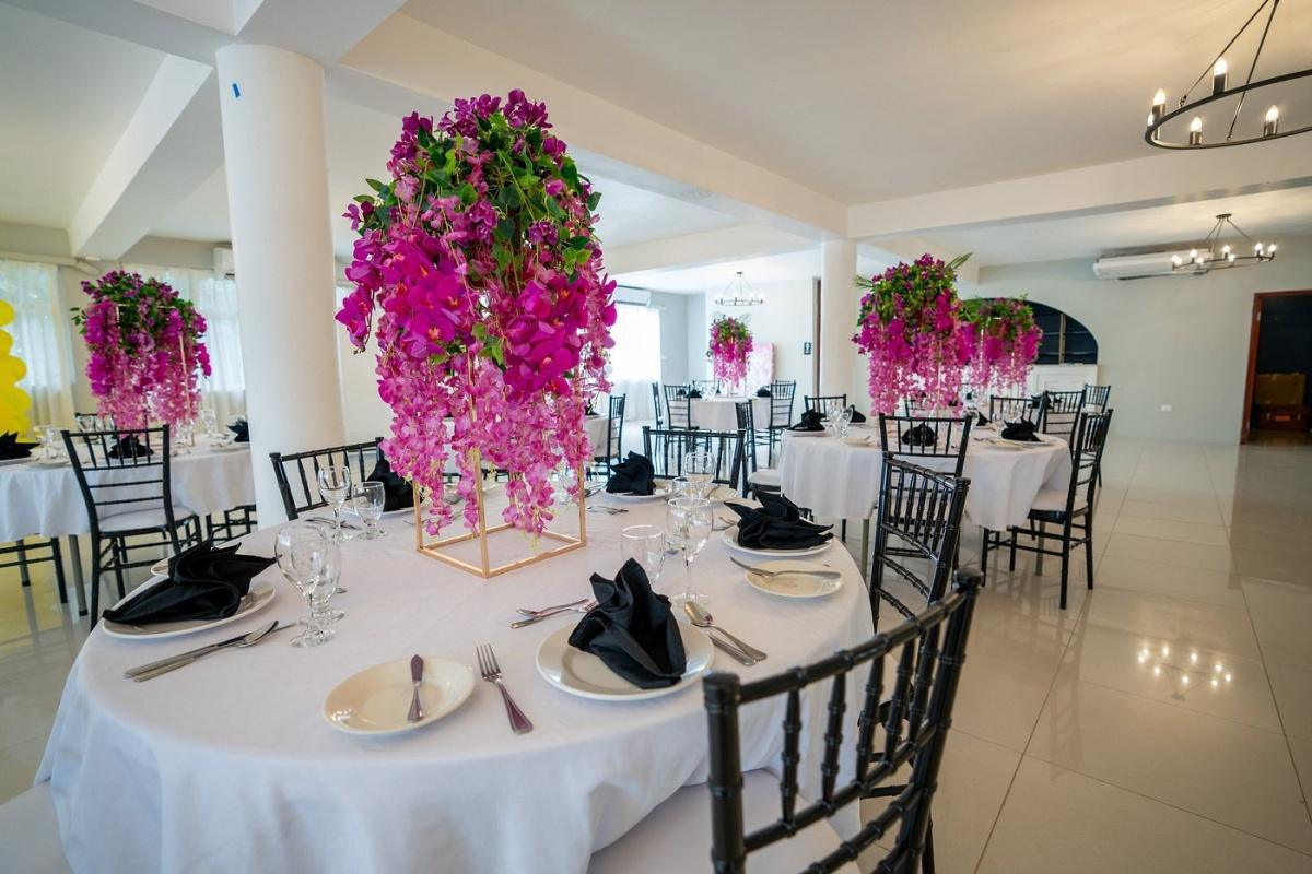 Travelers Beach Resort, Negril Travelers Beach Resort, Negril