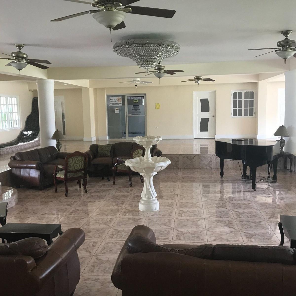 Travelers Beach Resort, Negril