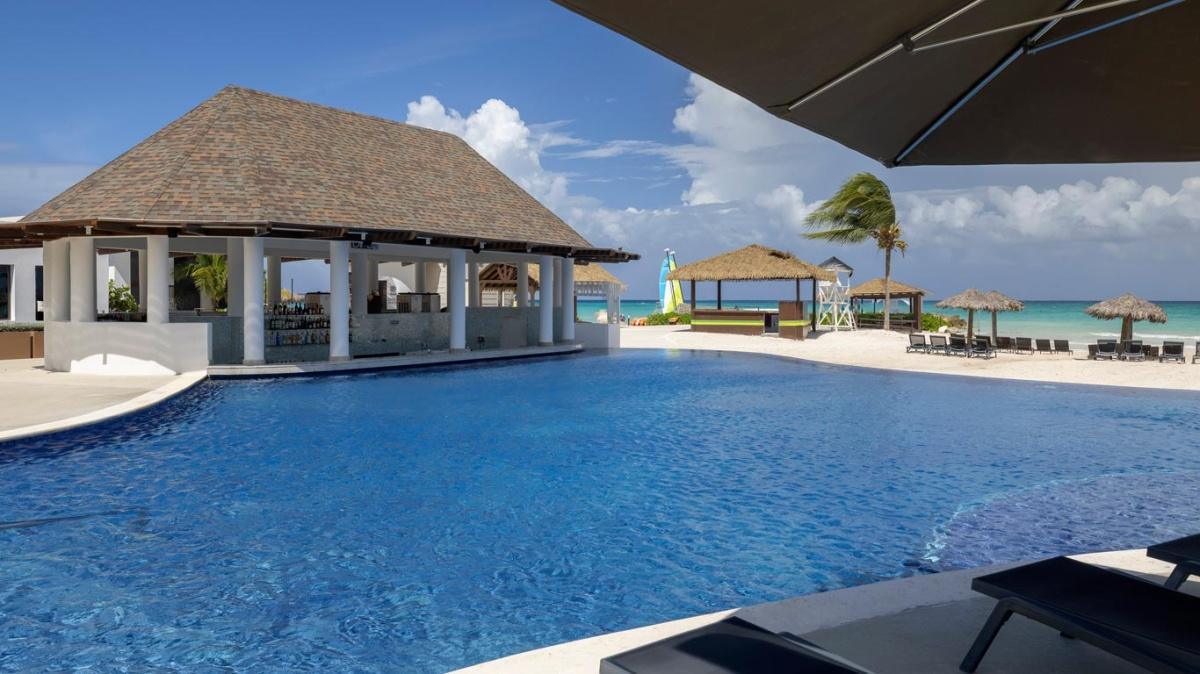 Hideaway at Royalton Blue Waters, Montego Bay Hideaway at Royalton Blue Waters, Montego Bay