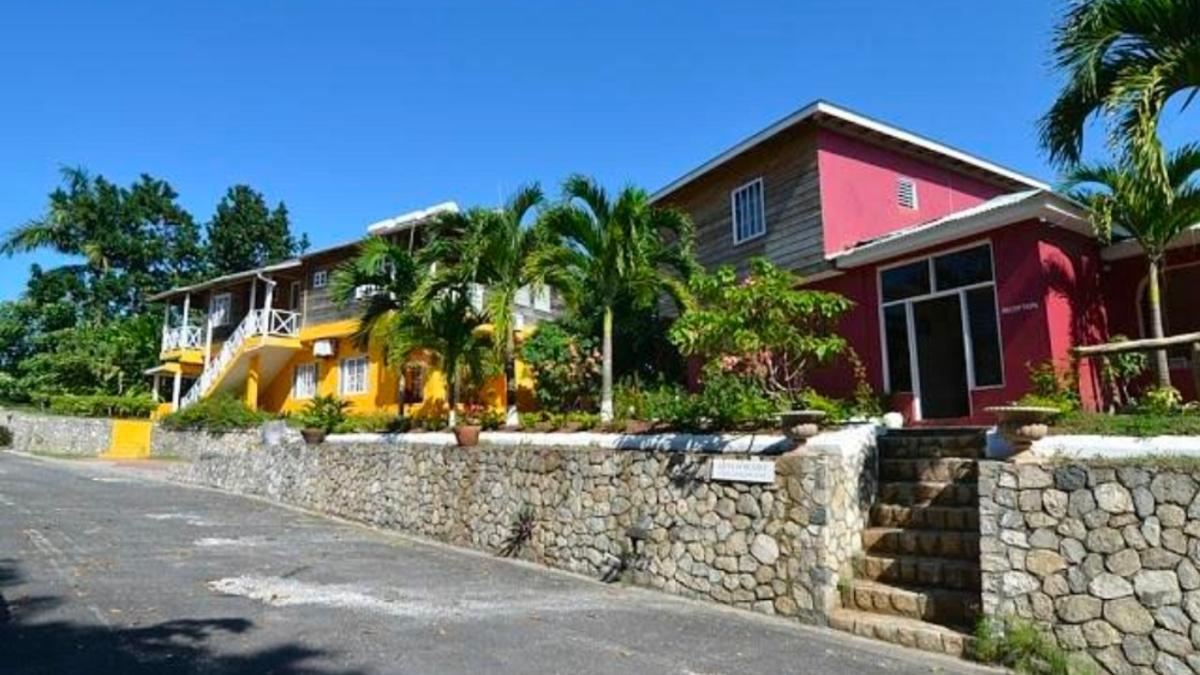 Bayview Eco Resort & Spa