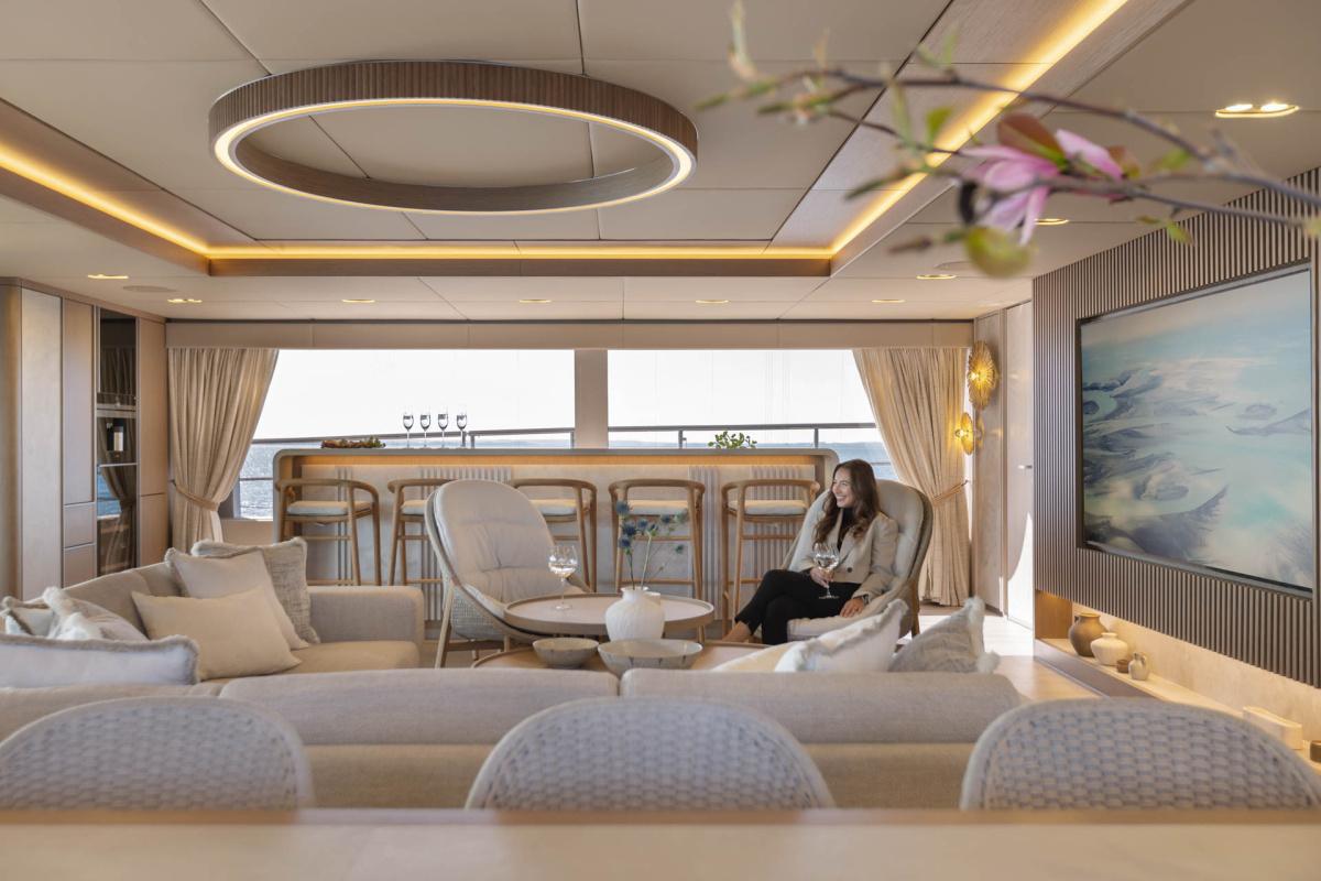 Le super yacht 100 Sunreef Power fera escale au salon nautique de Monaco