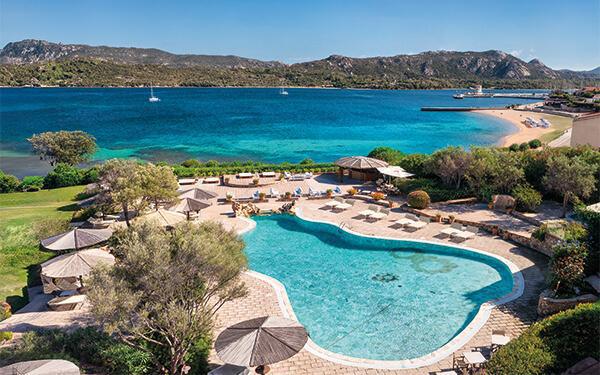 Voyage en Sardaigne : à la découverte de Delphina, l'hôtellerie qui s'inspire des secrets de la longévité