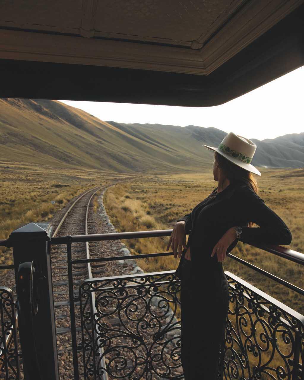 Eluxtravel Lance "Sur les rails", une Ode au Voyage Ferroviaire de Luxe Eluxtravel Lance "Sur les rails", une Ode au Voyage Ferroviaire de Luxe