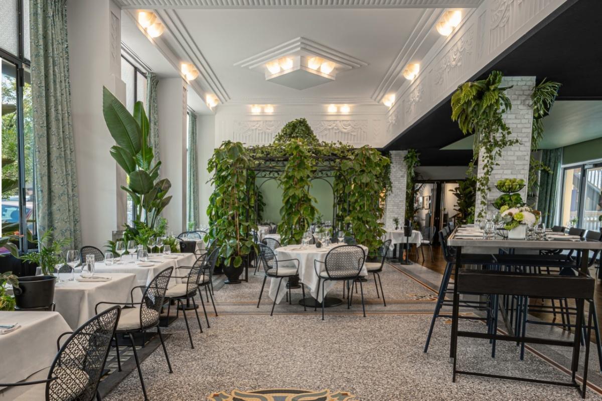 Molitor se met au vert avec son nouveau restaurant, le "Jardin d’Hiver" Molitor se met au vert avec son nouveau restaurant, le "Jardin d’Hiver"