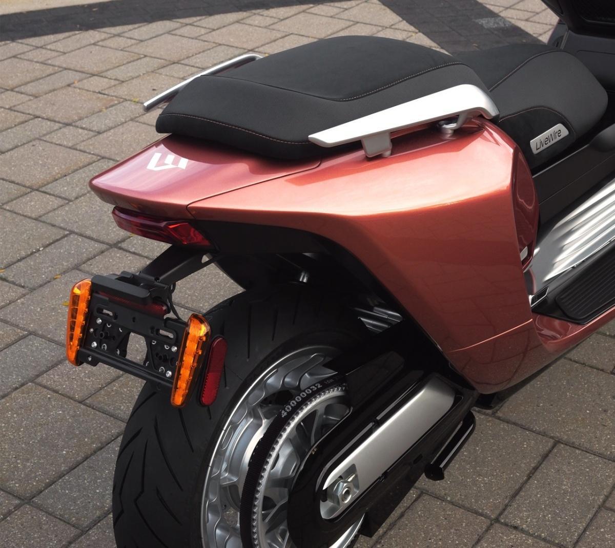 Eicma : Livewire dévoile son maxi scooter électrique Eicma : Livewire dévoile son maxi scooter électrique