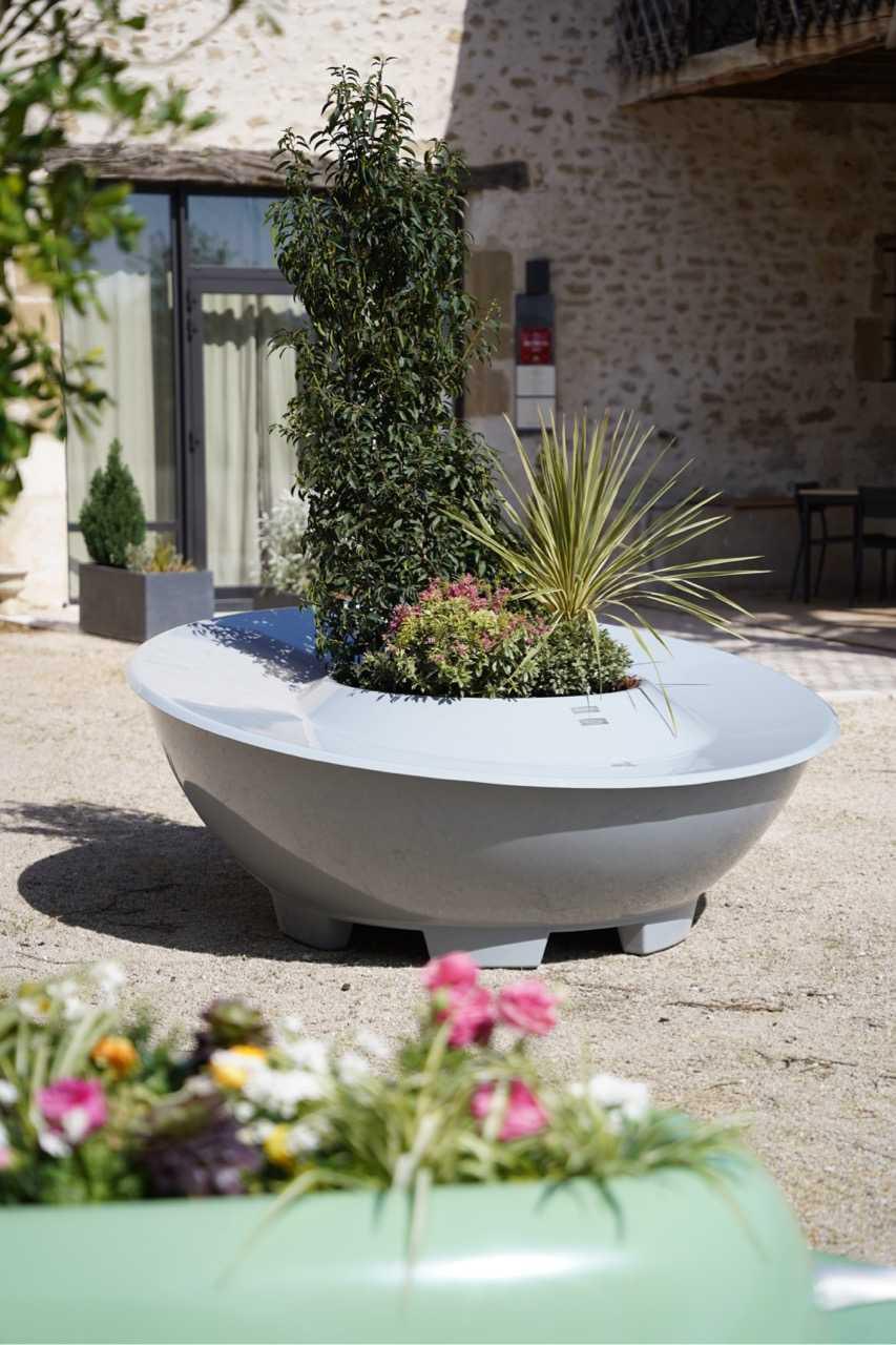 Rainbeau : Quand le mobilier transforme la pluie en oasis urbaines