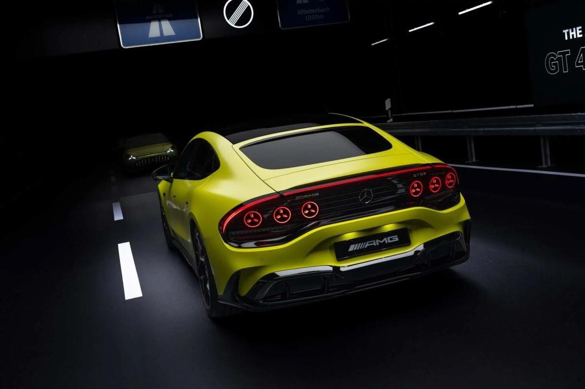 Mercedes-AMG GT Coupé 4 Portes : Le monstre d’Affalterbach passe au vert Mercedes-AMG GT Coupé 4 Portes : Le monstre d’Affalterbach passe au vert