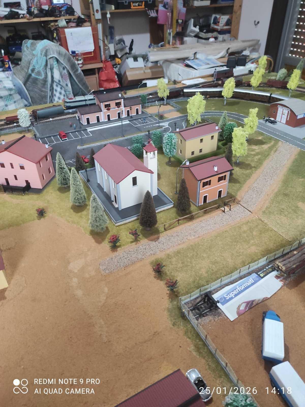 plastico ferrovia funzionante