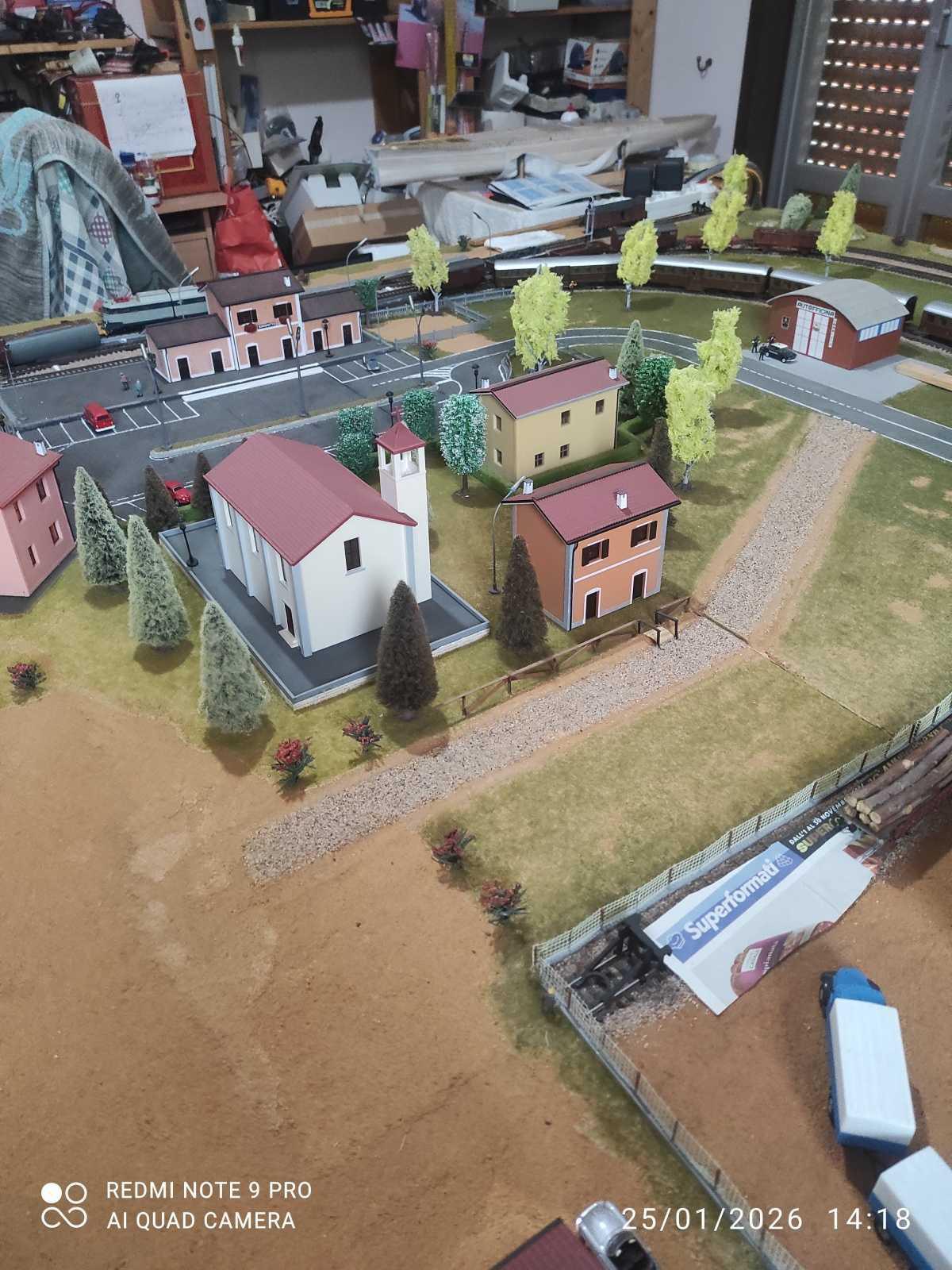 plastico ferrovia funzionante