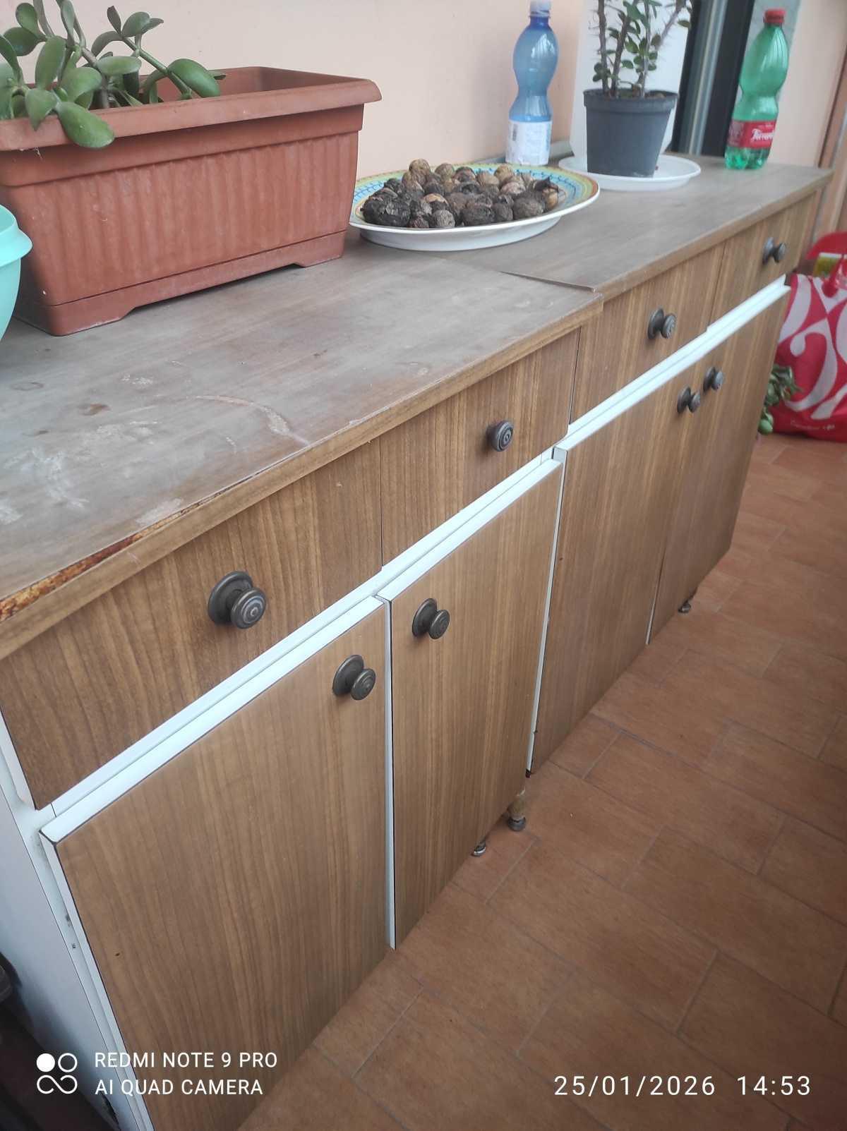 basi più pensili da cucina più cassettiera