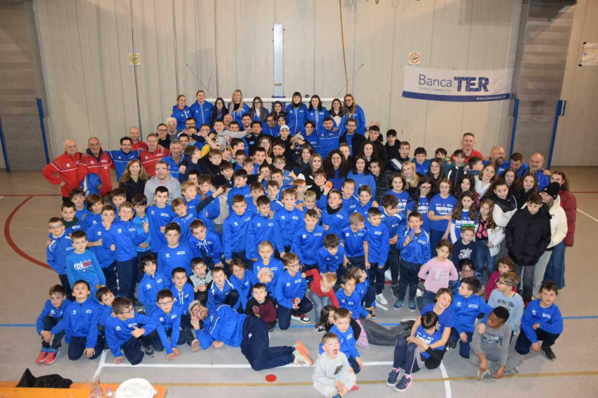 Festa di Natale Pol Com sabato 13 dicembre!!! Festa di Natale Pol Com sabato 13 dicembre!!!