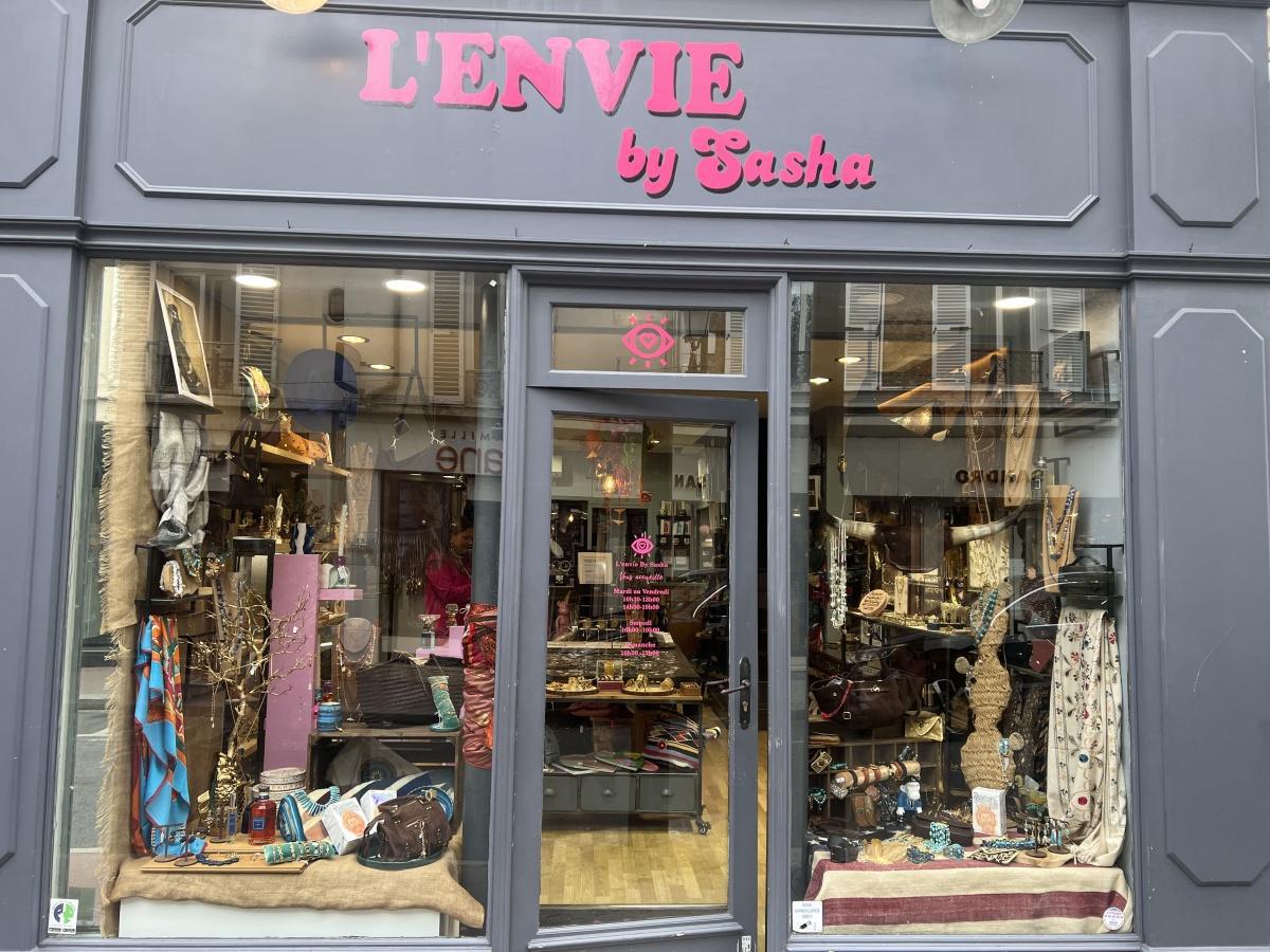 L’Envie by Sasha – ta caverne à bijoux (et bien plus) à La Varenne ✨ L’Envie by Sasha – ta caverne à bijoux (et bien plus) à La Varenne ✨