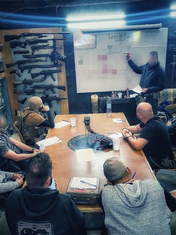 EQUIPO JOMSBORGTACTICAL