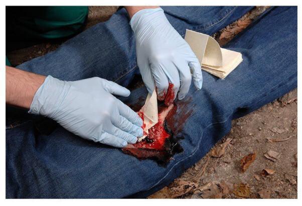 CELOX RAPID | VENDA HEMOSTÁTICA PARA EL CONTROL DEL SANGRADO CELOX RAPID | VENDA HEMOSTÁTICA PARA EL CONTROL DEL SANGRADO