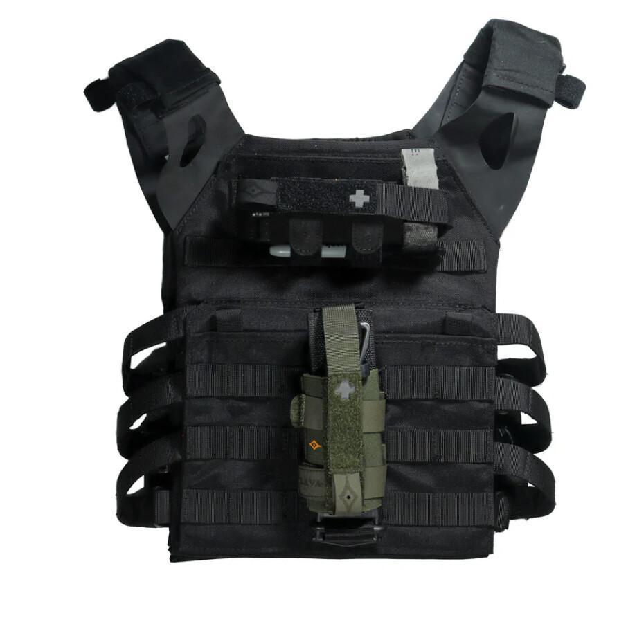 PORTA TORNIQUETE CLAVA-F + CONECTOR MOLLE