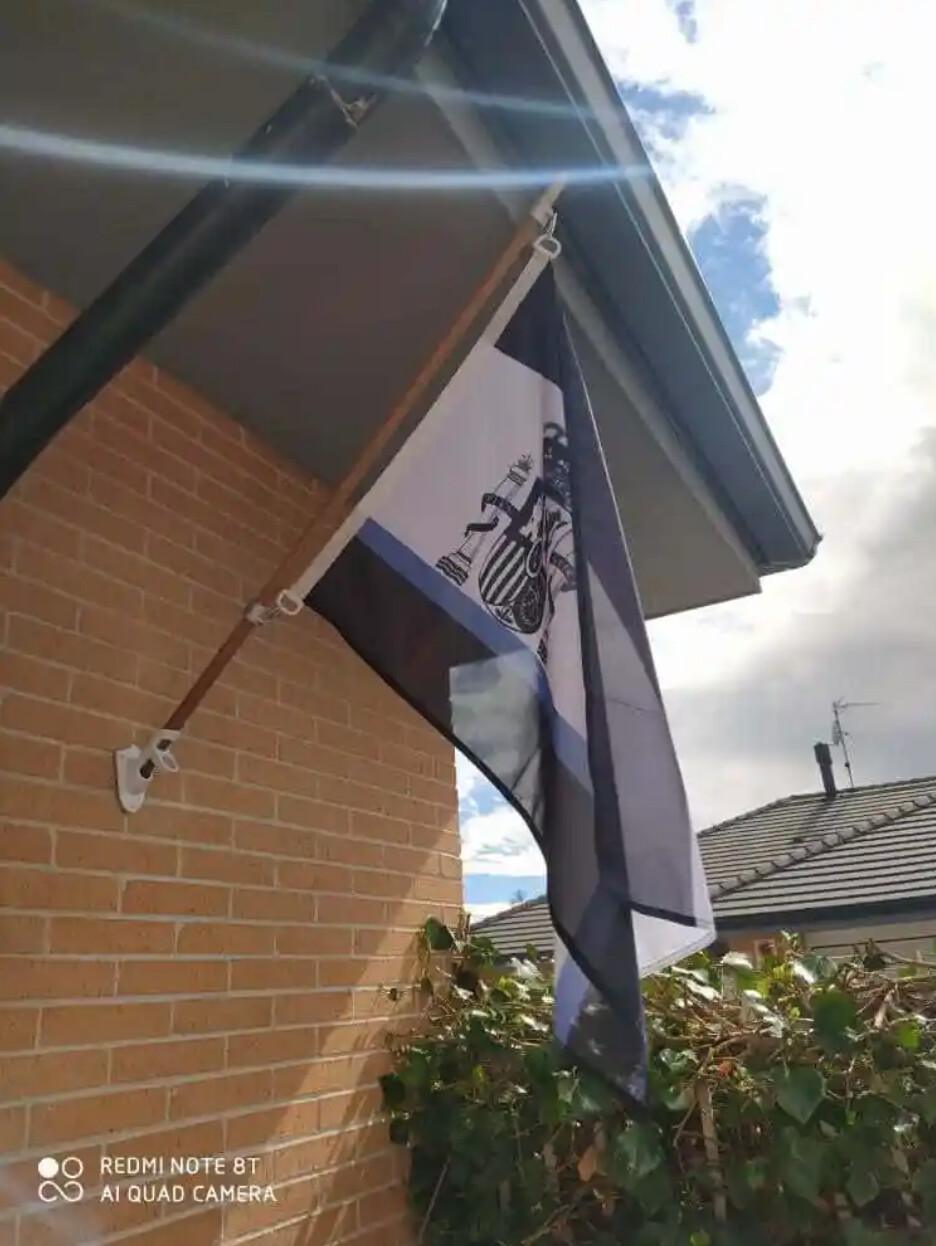 BANDERA TELA ESPAÑA “LA DELGADA LÍNEA AZUL”