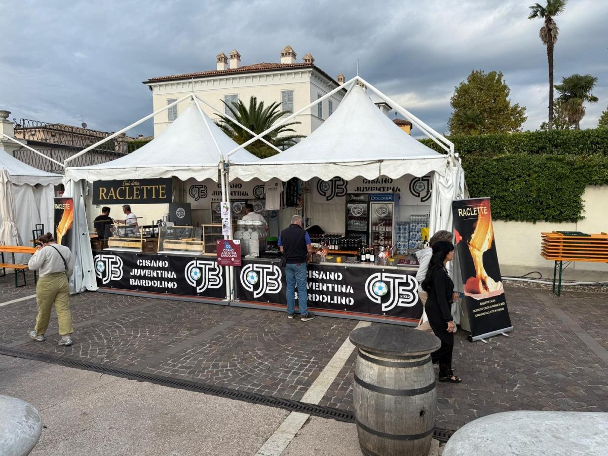 Festa dell'Uva e del Vino Bardolino Festa dell'Uva e del Vino Bardolino