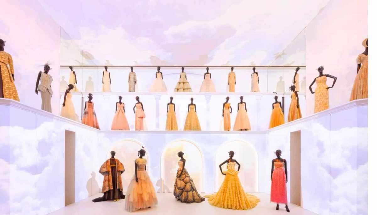 Alaïa × Dior : deux maîtres de la couture sculptée