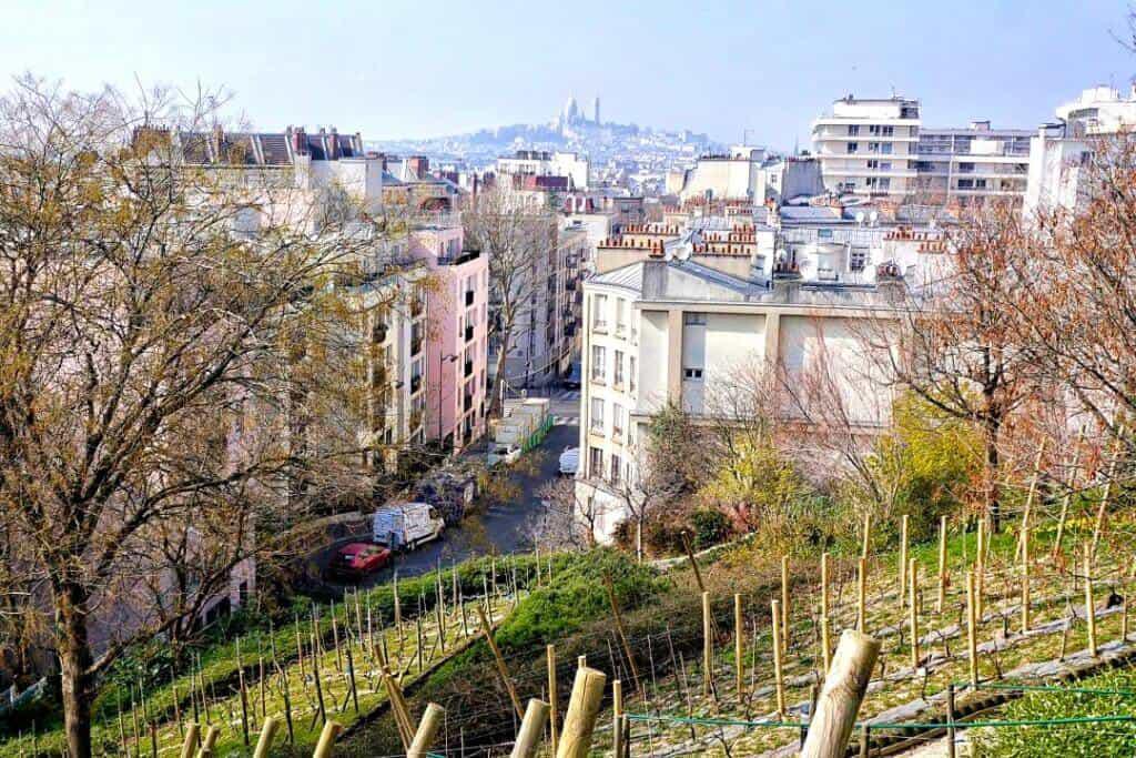 Les Lieux qui Dorment - - Campagne à Paris Les Lieux qui Dorment - - Campagne à Paris