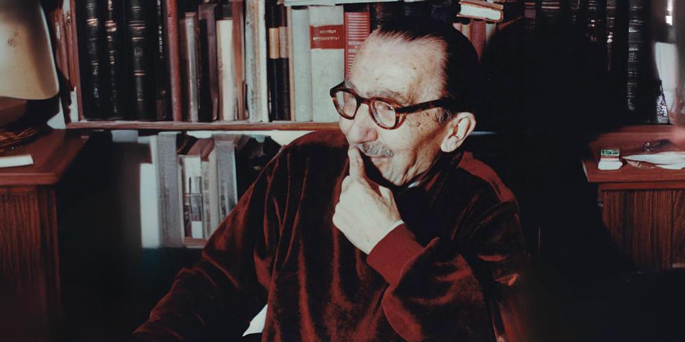 نيكوس كزنتزاكي: الروح القلقة التي جمعت الفلسفة، الأدب والبحث الميتافيزيقي نيكوس كزنتزاكي: الروح القلقة التي جمعت الفلسفة، الأدب والبحث الميتافيزيقي