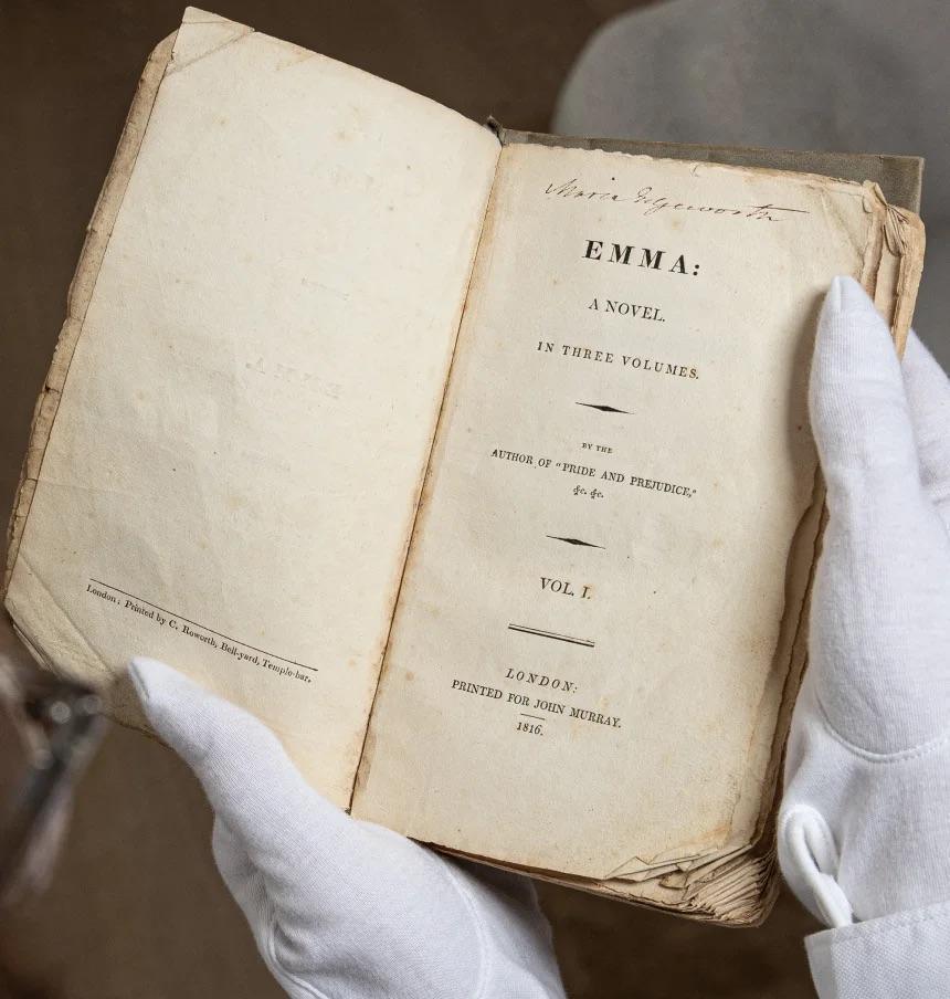 وثيقة نادرة لجين أوستن تقتنص الأضواء في مزاد عالمي وتشعل سوق المقتنيات الأدبية وثيقة نادرة لجين أوستن تقتنص الأضواء في مزاد عالمي وتشعل سوق المقتنيات الأدبية