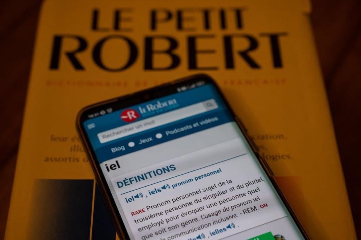 كلمات 2025 الأكثر بحثًا في لو روبير 