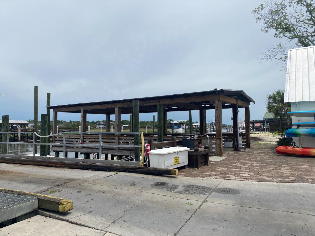 23. Old Village Yacht Club 110 Haddrell Street Mount Pleasant, SC 29464
