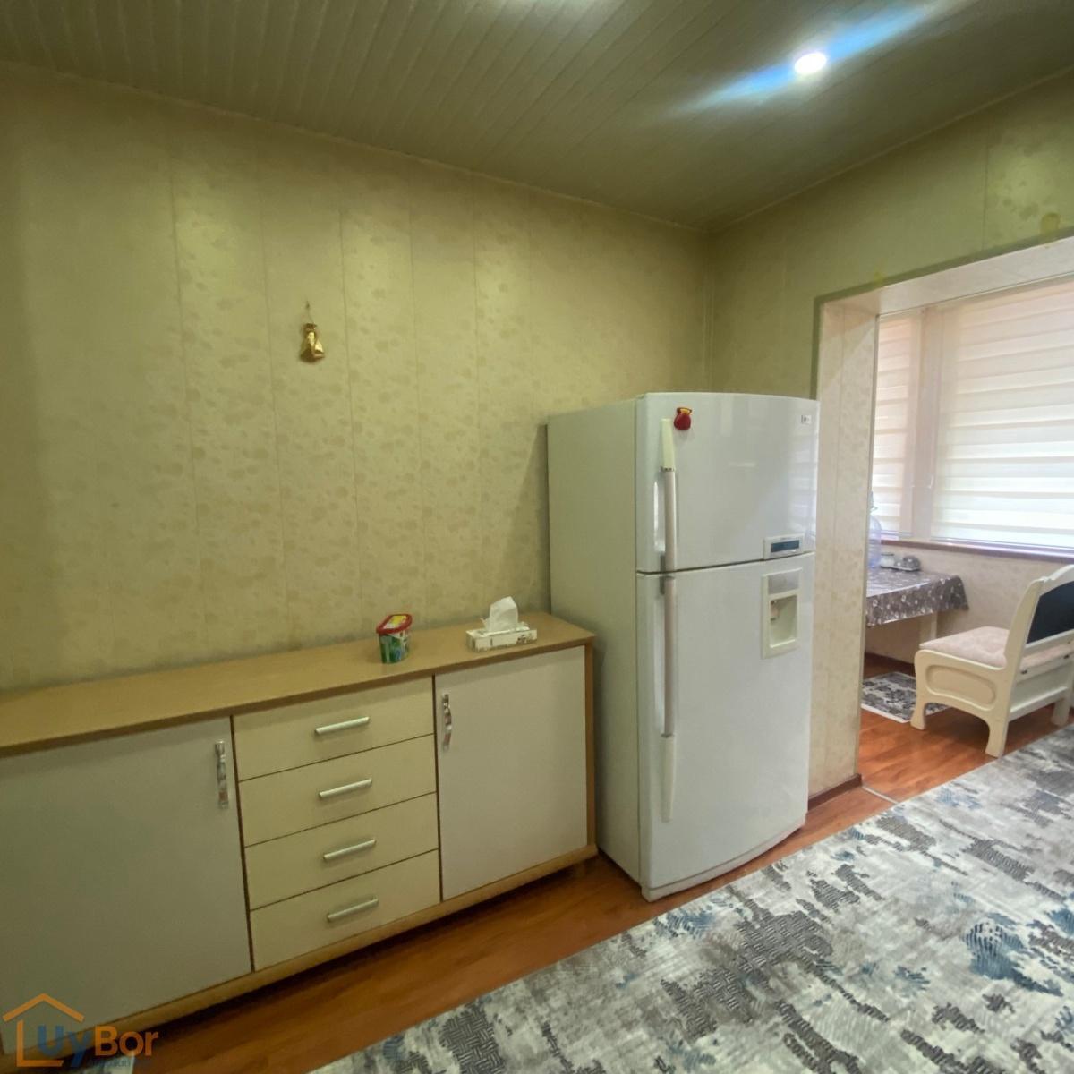 4-комнатная квартира в аренду