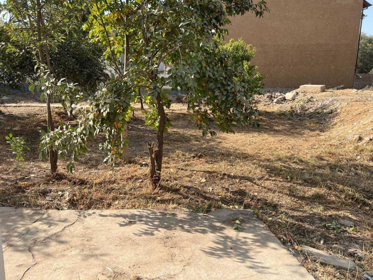 Продаётся земельный участок в ЮНУСАБАДЕ 8 850 696 000 сум Договорная