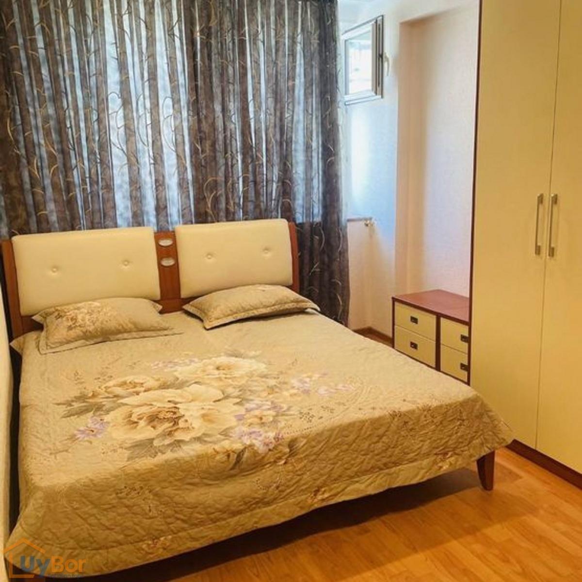 2-комнатная квартира в аренду 599 у.е./мес. 8.55 у.е./м² Комнат 2 Площадь 70 м² Этаж 8/9 Ремонт Евроремонт Материал Кирпичный 2-комнатная квартира в аренду 599 у.е./мес. 8.55 у.е./м² Комнат 2 Площадь 70 м² Этаж 8/9 Ремонт Евроремонт Материал Кирпичный