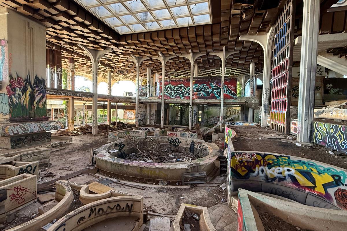 Haludovo - Lost Place Hotel Haludovo - Lost Place Hotel