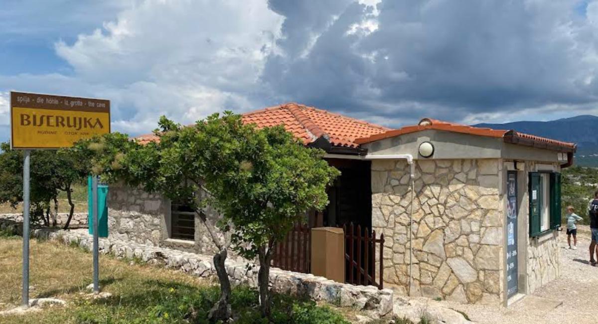 Biserujka Cave – A Hidden World Beneath Krk Biserujka Cave – A Hidden World Beneath Krk