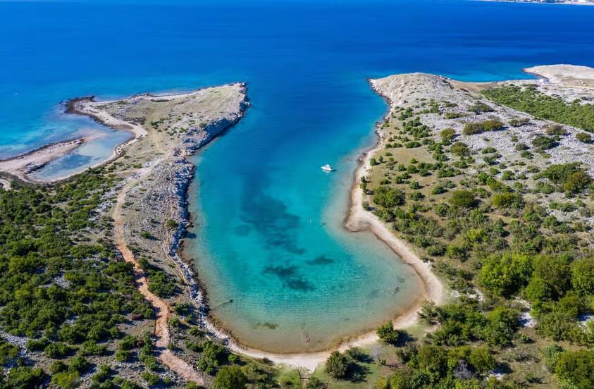 Rent Your Own Boat on Krk – Cap Camarat Adventure Rent Your Own Boat on Krk – Cap Camarat Adventure