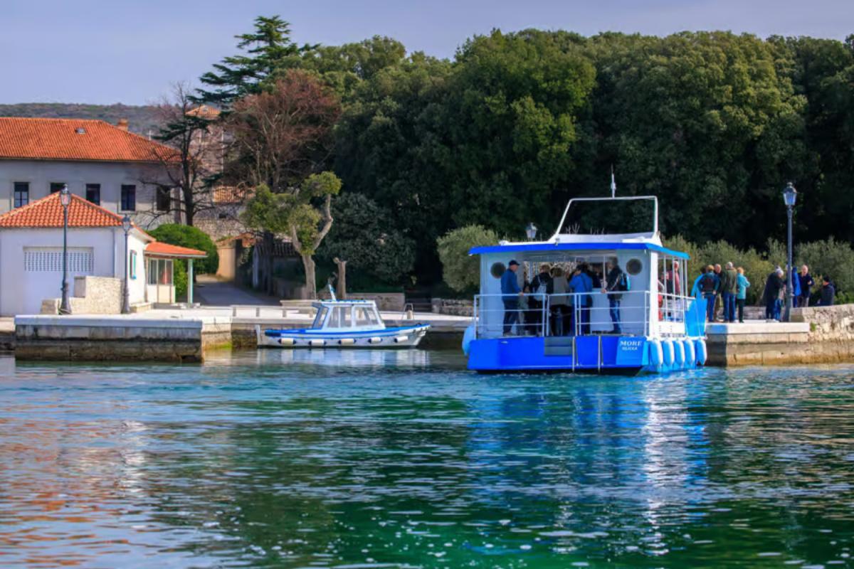 Tour to Košljun Island from Punat – Monastery & Nature