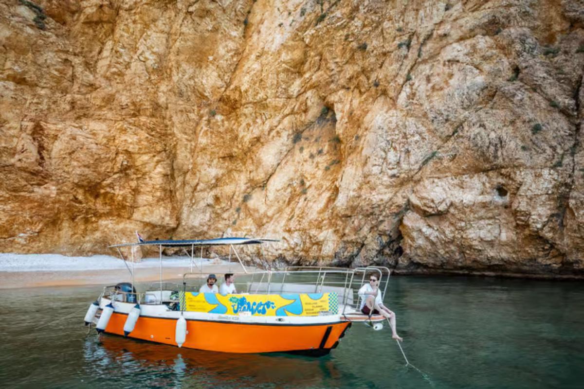 Boat Tour to the Wild Bays of Krk – Half-Day Trip from Punat