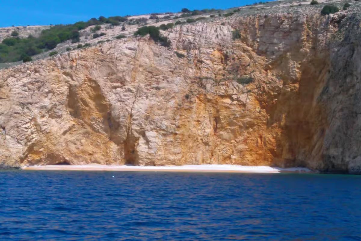 Taxi Boat Tour Stara Baška & Plavnik – Bays & Nature