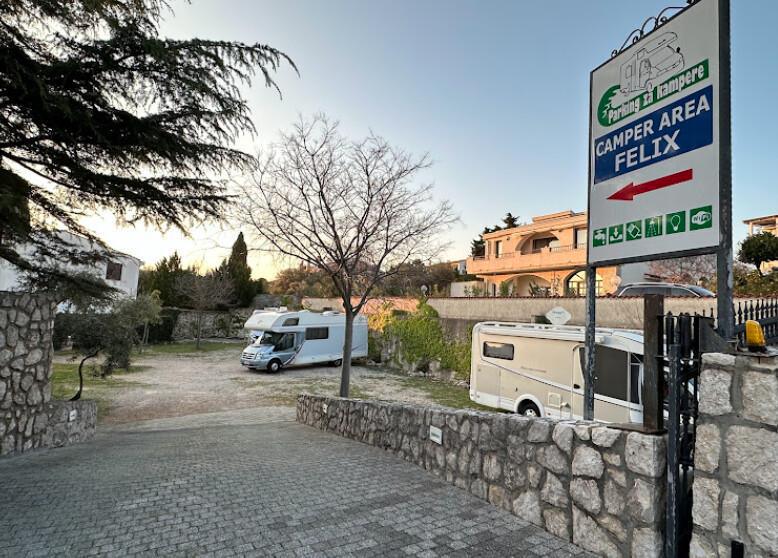 Camper Stop Felix - Stay 10 nights – pay only 9. Camper Stop Felix - Stay 10 nights – pay only 9.