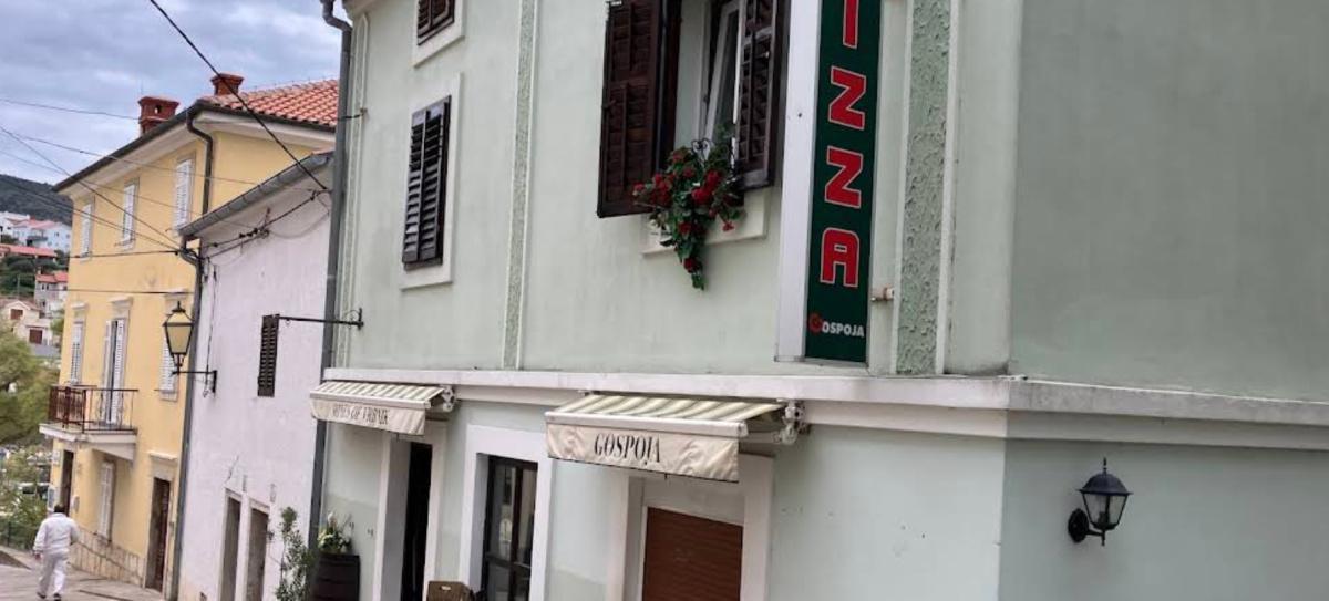 Pizzeria Gospoja Vrbnik Pizzeria Gospoja Vrbnik