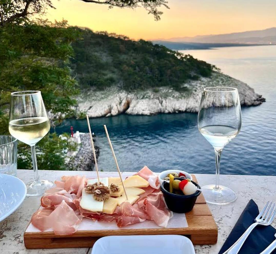 Restaurant Nada Vrbnik Restaurant Nada Vrbnik