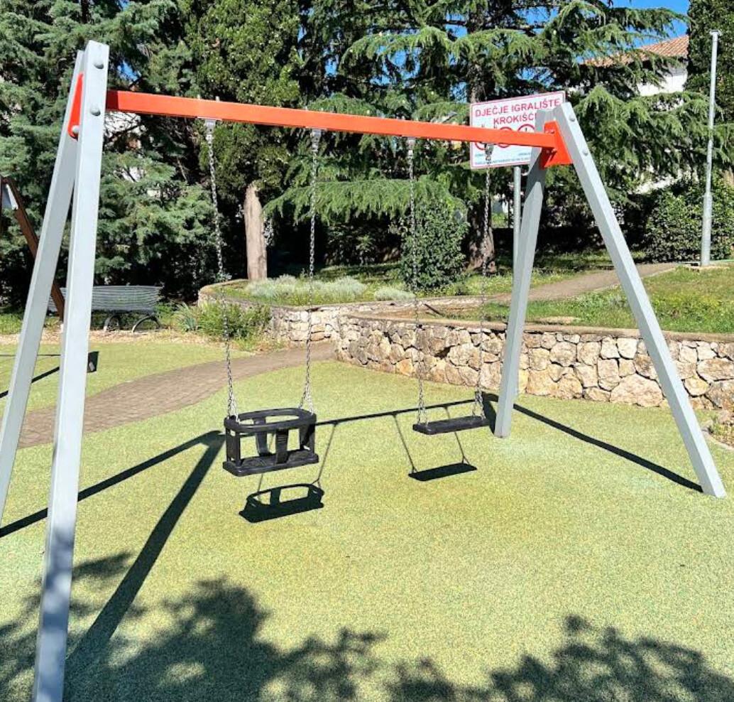 Playground Obala Malinska Playground Obala Malinska